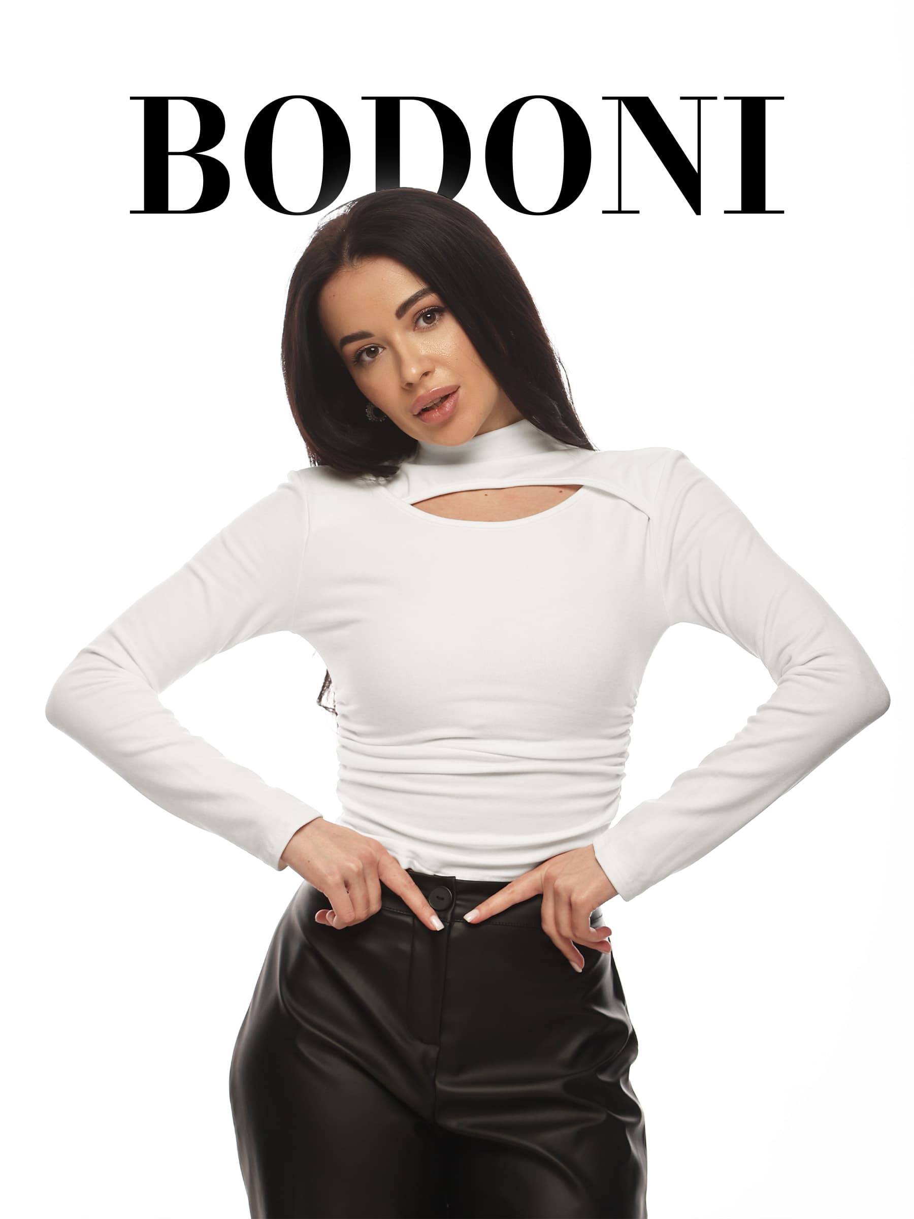 Водолазка с вырезом в рубчик